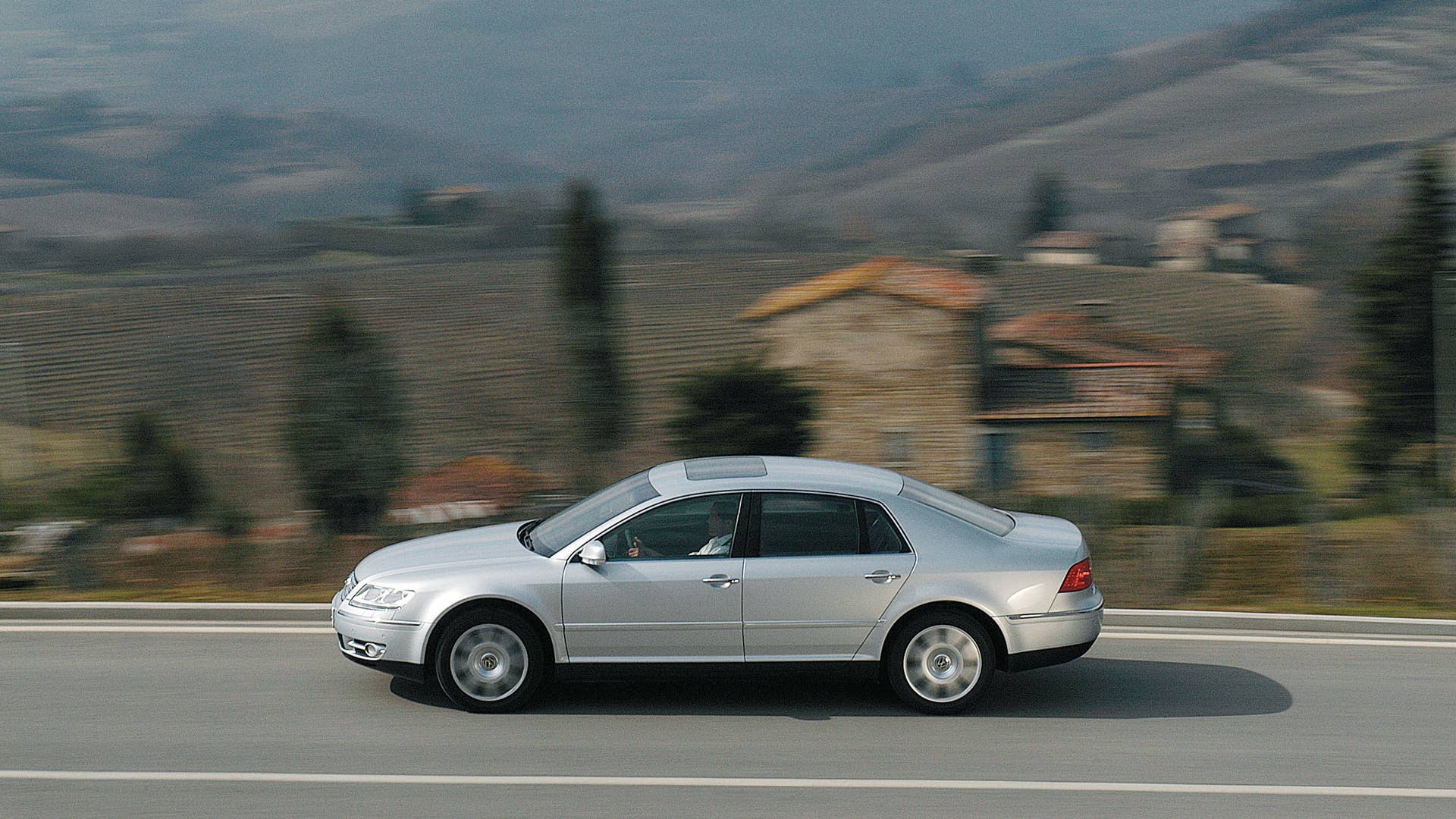 Exterior: In motion