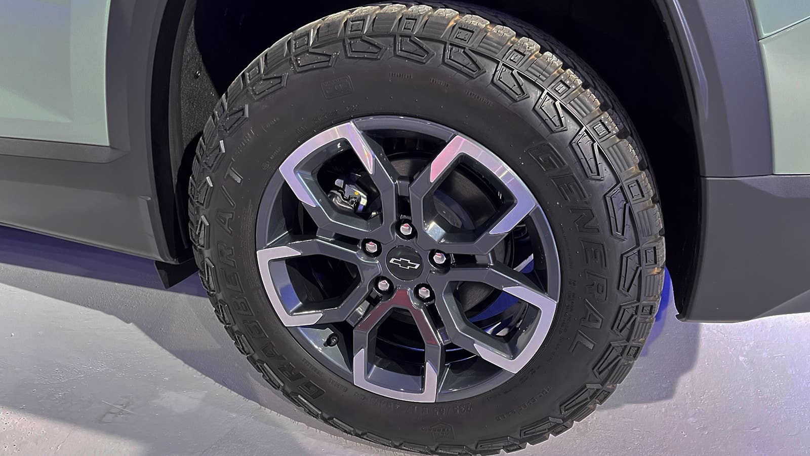 2025 Chevrolet Equinox Activ