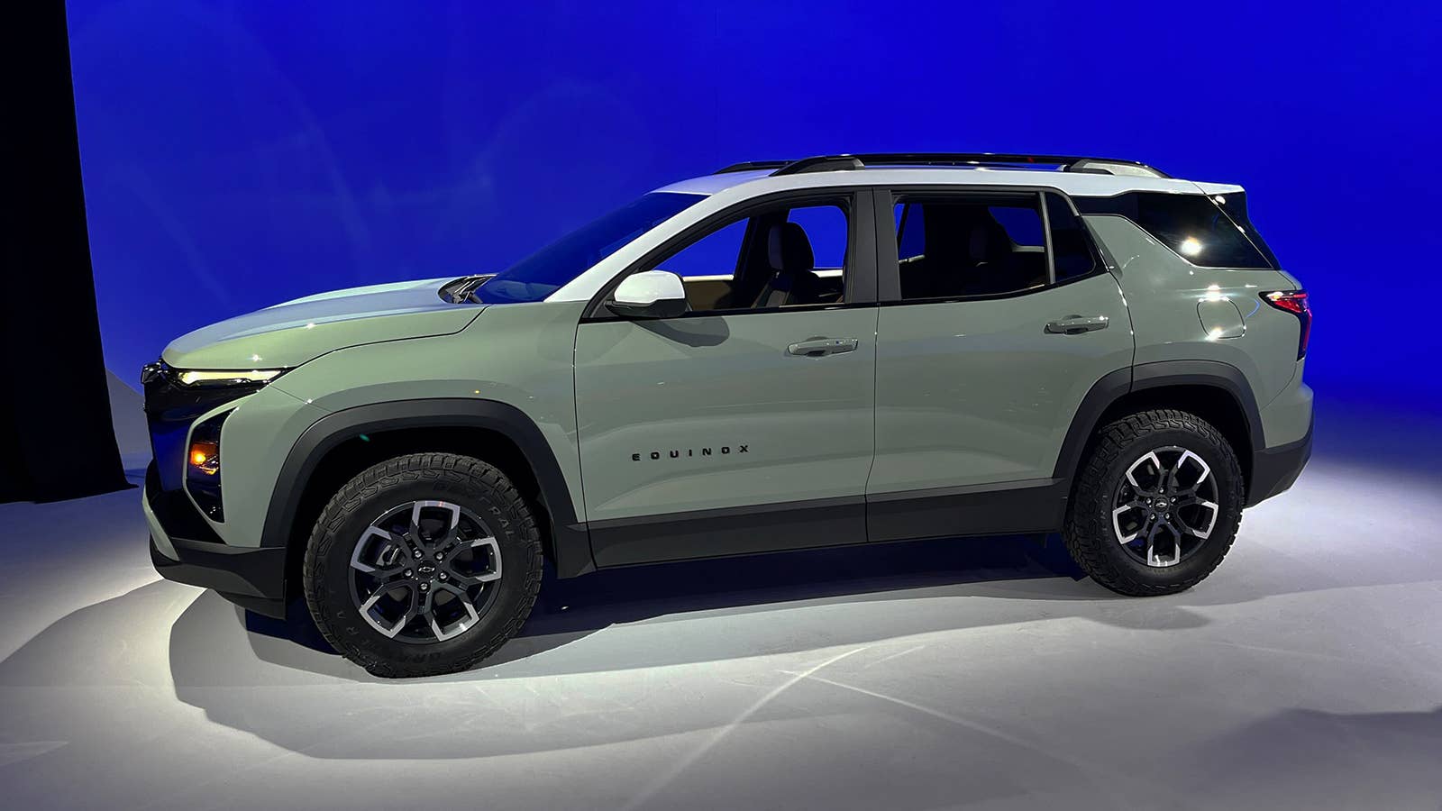 2025 Chevrolet Equinox Activ