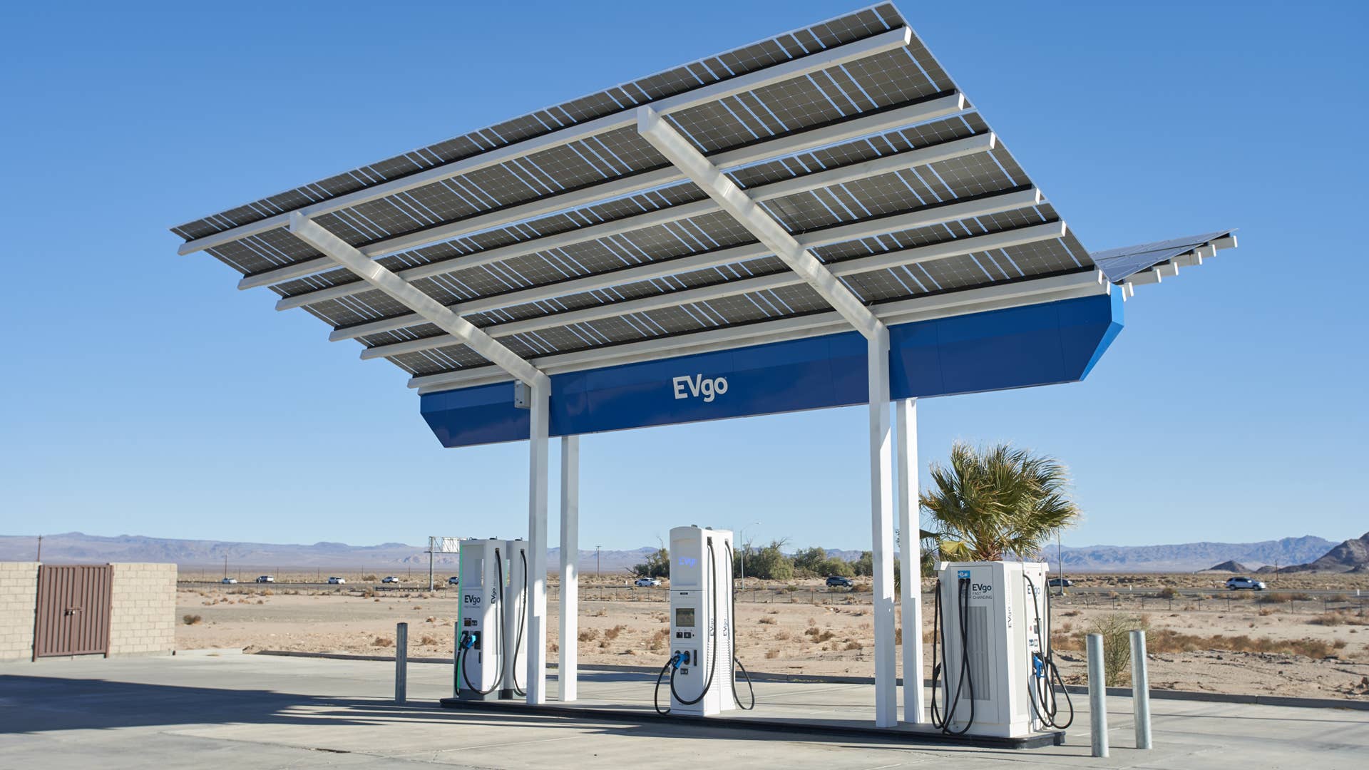 Baker, CA, USA - Jan 1, 2019: An EVgo charging station that includes a total of six fast chargers under a solar-powered canopy on I-15, an interstate highway connecting Los Angeles and Las Vegas.