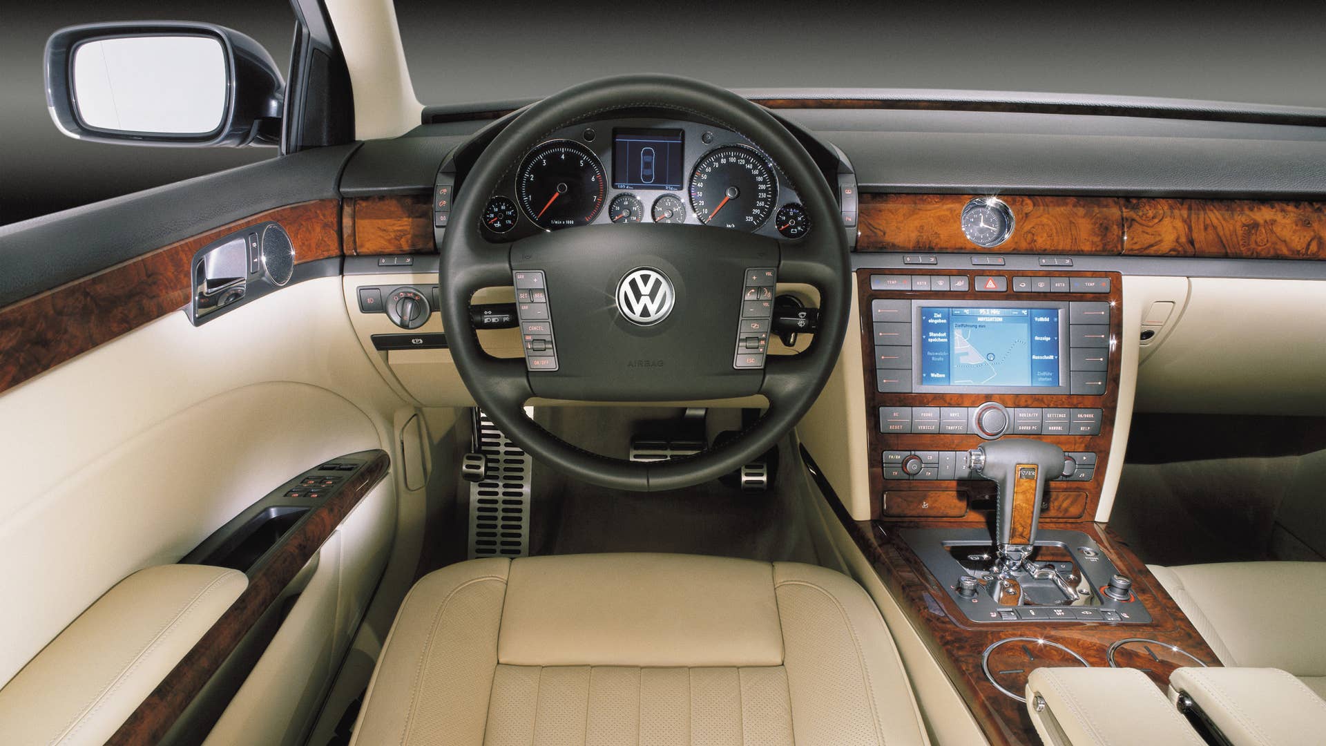 Interior: Cockpit