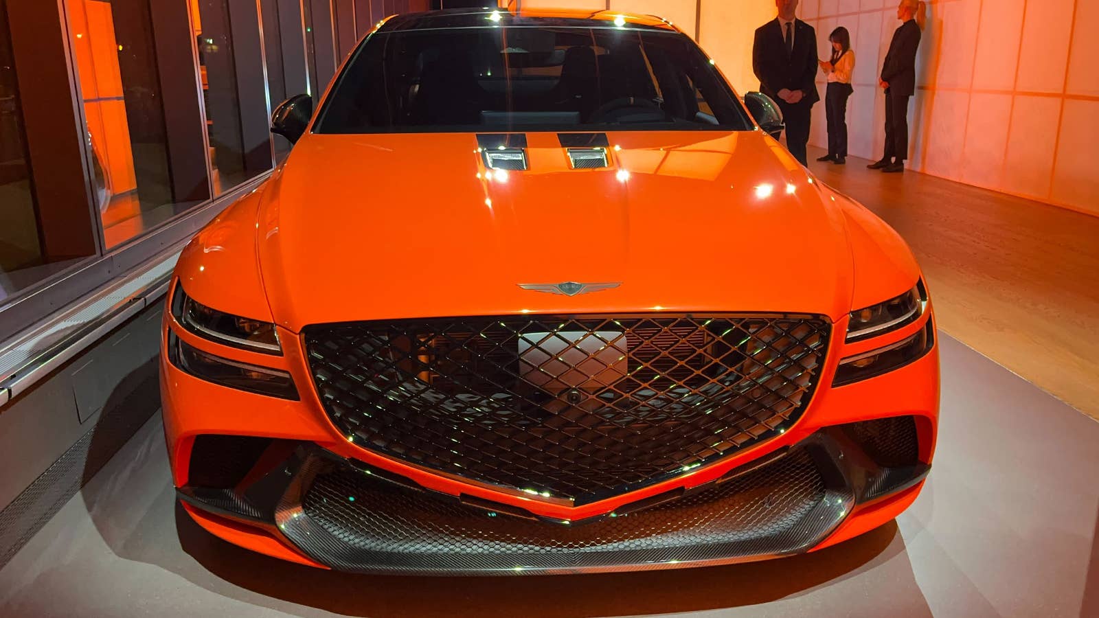 Genesis G80 Magma