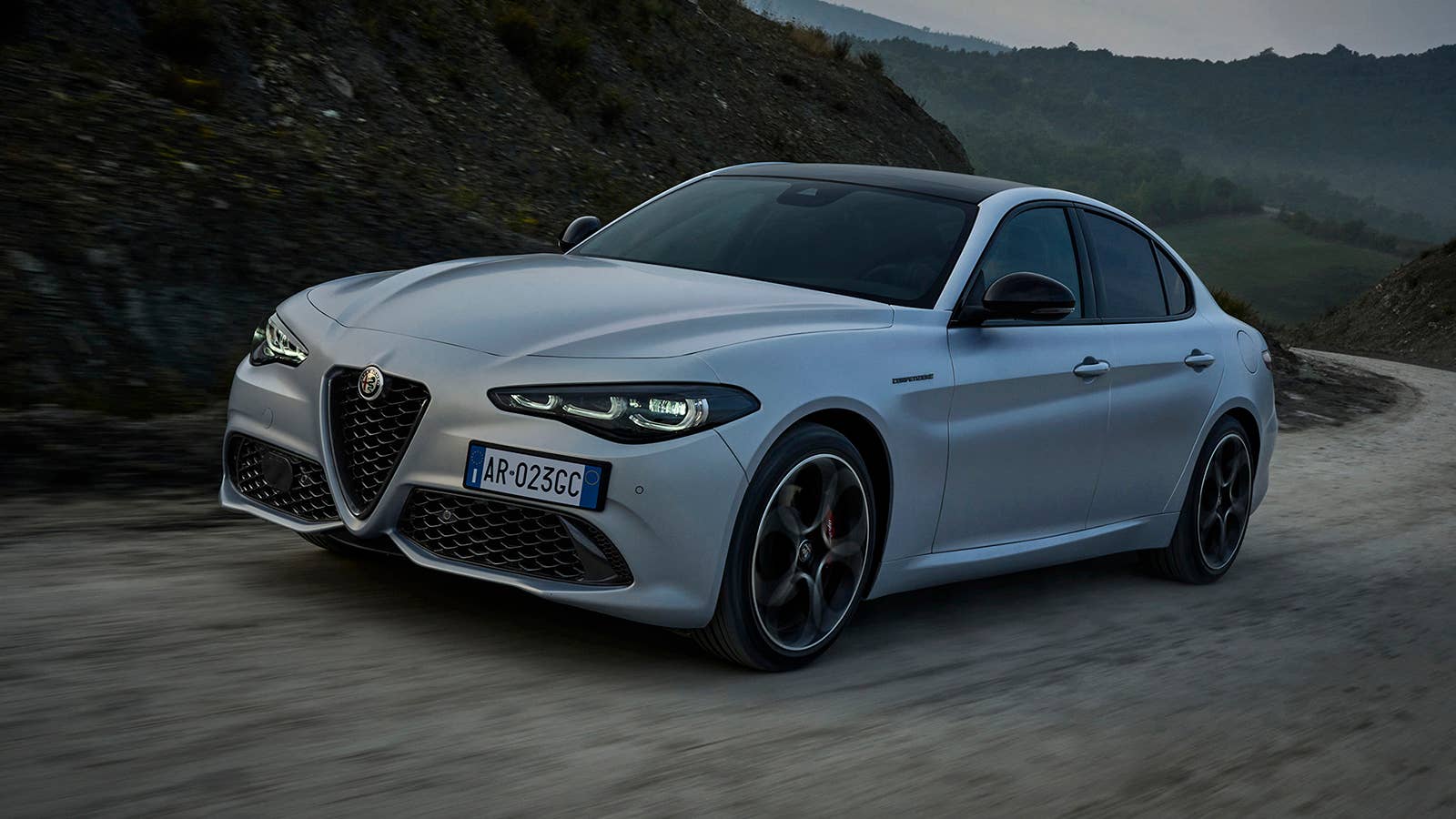 2024 Alfa Romeo Giulia Competizione