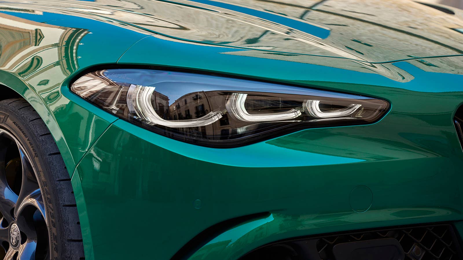2024 Alfa Romeo Giulia Quadrifoglio 100th anniversary