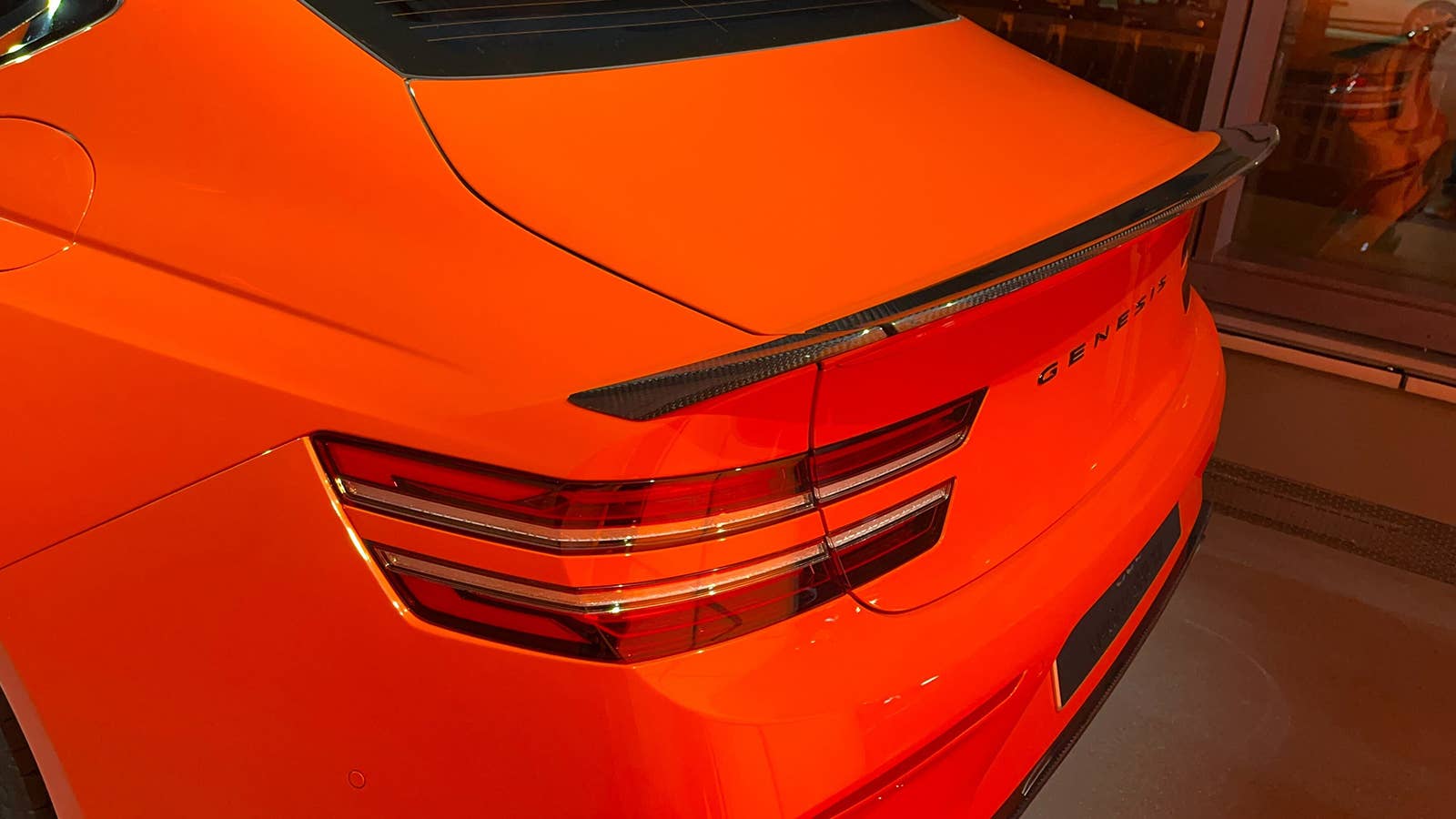 Genesis G80 Magma