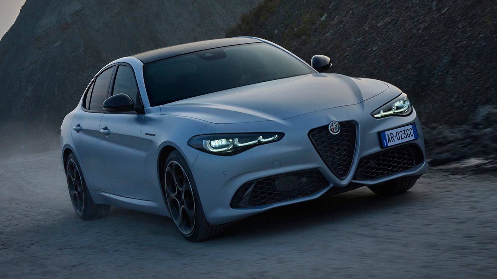 2024 Alfa Romeo Giulia Competizione