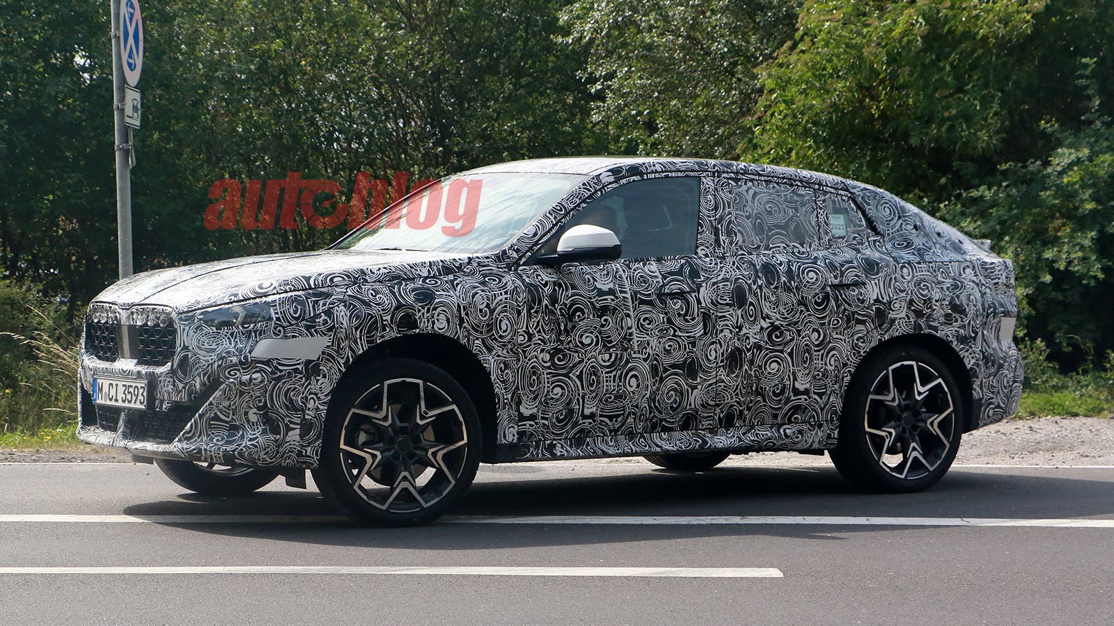 BMW X2 prototype