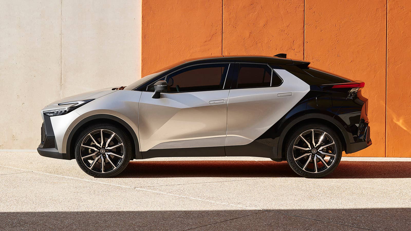 2023 Toyota C-HR