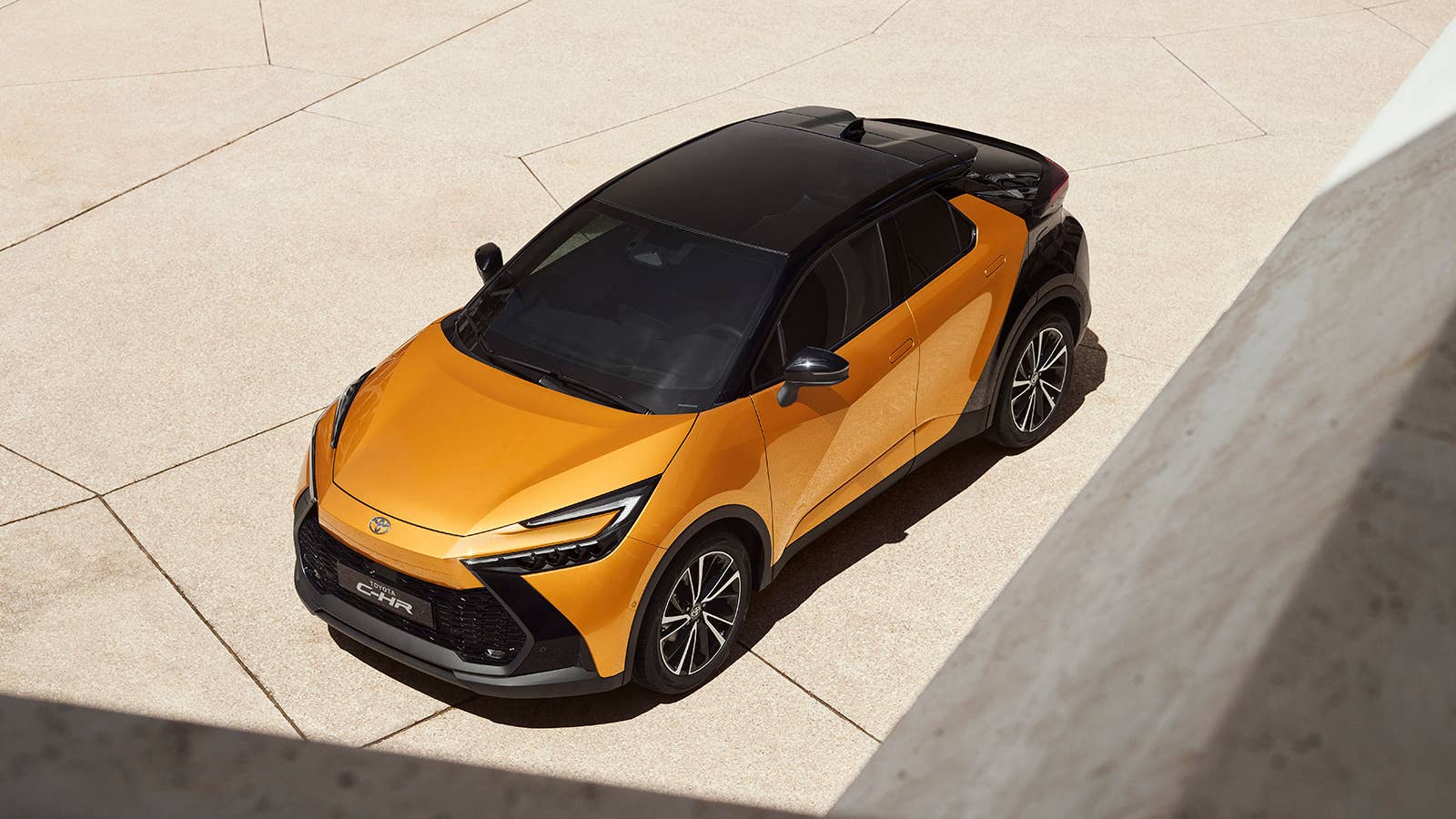 2023 Toyota C-HR revealed with hybrid powertrains - Autoblog