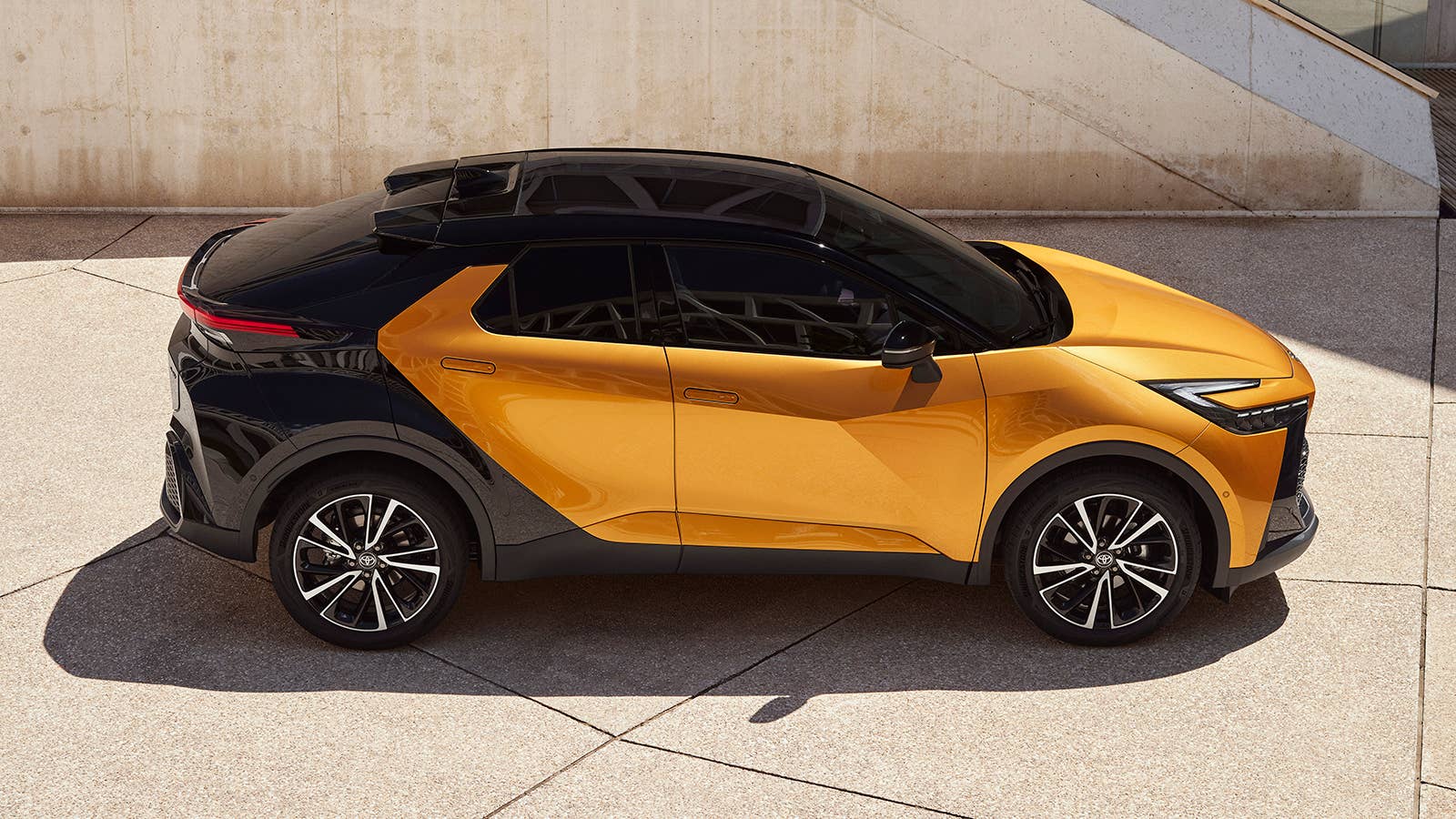 2023 Toyota C-HR