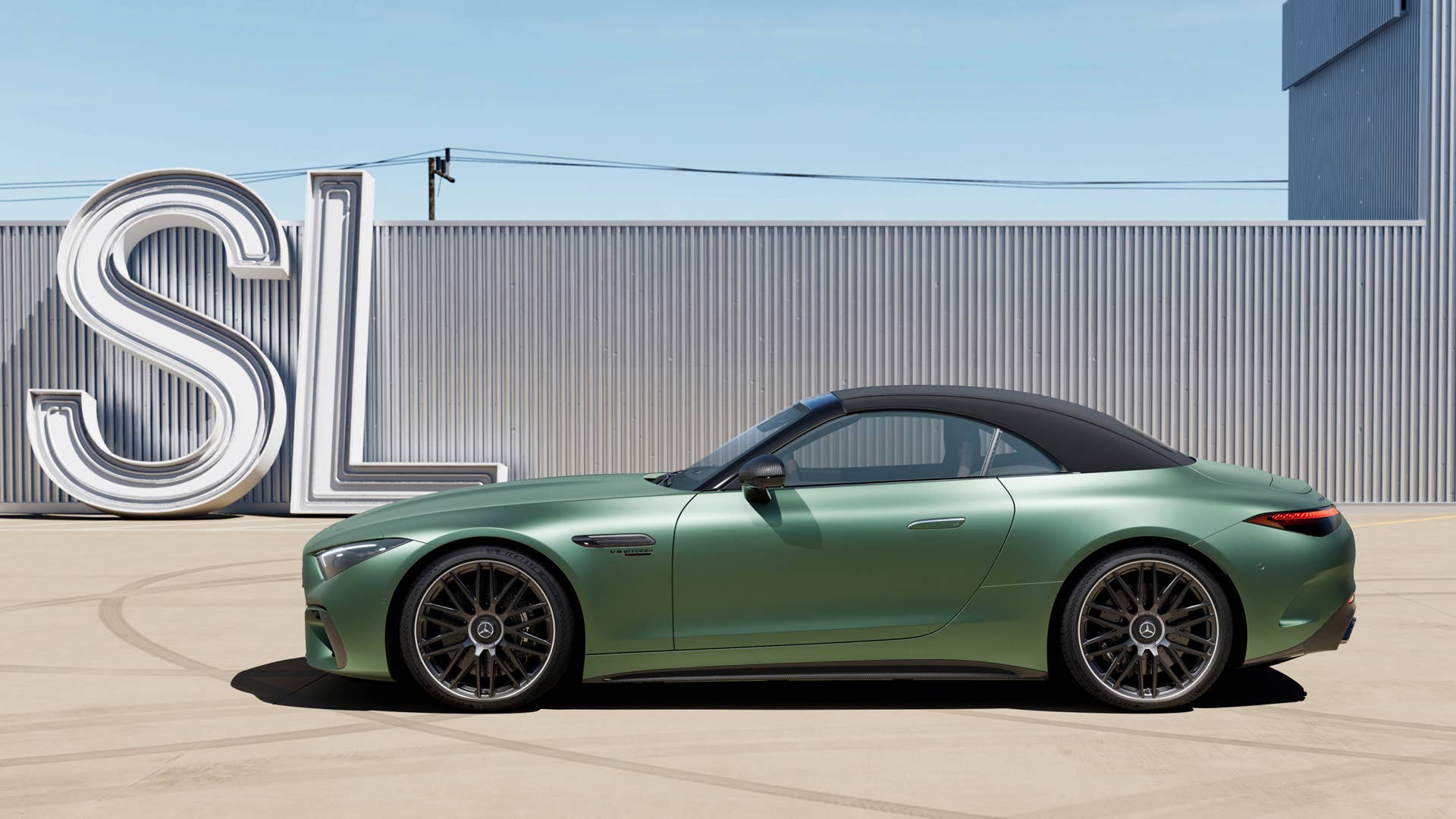 Mercedes-AMG SL 63 S E PERFORMANCE (Kraftstoffverbrauch gewichtet, kombiniert 7,7 l/100 km; Stromverbrauch gewichtet, kombiniert 11,5 kWh/100 km, CO2-Emissionen gewichtet, kombiniert 175 g/km)// Mercedes-AMG SL 63 S E PERFORMANCE (combined fuel consumption, weighted: 7.7 l/100 km, combined electrical power consumption, weighted: 11.5 kWh/100 km, combined CO₂ emissions, weighted: 175 g/km)