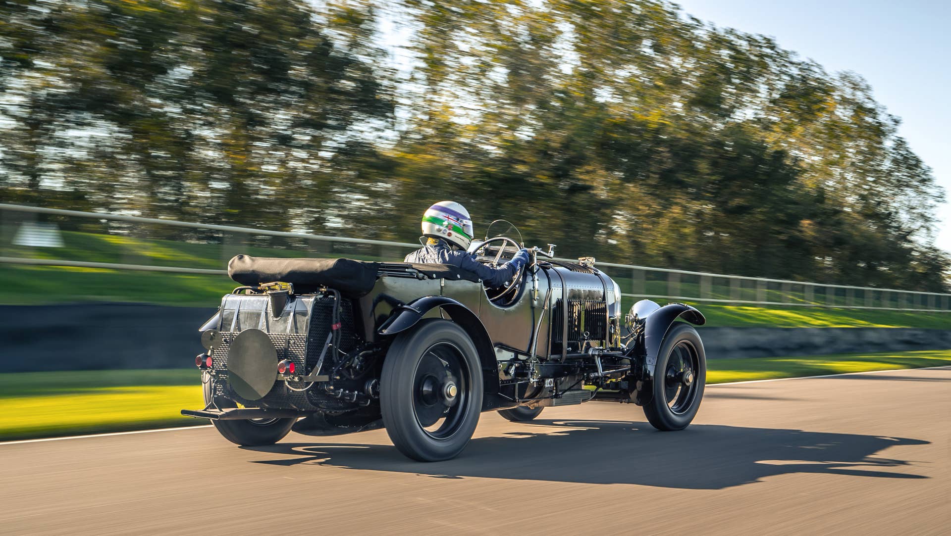 The renowned Bentley Blower returns to race again - Autoblog