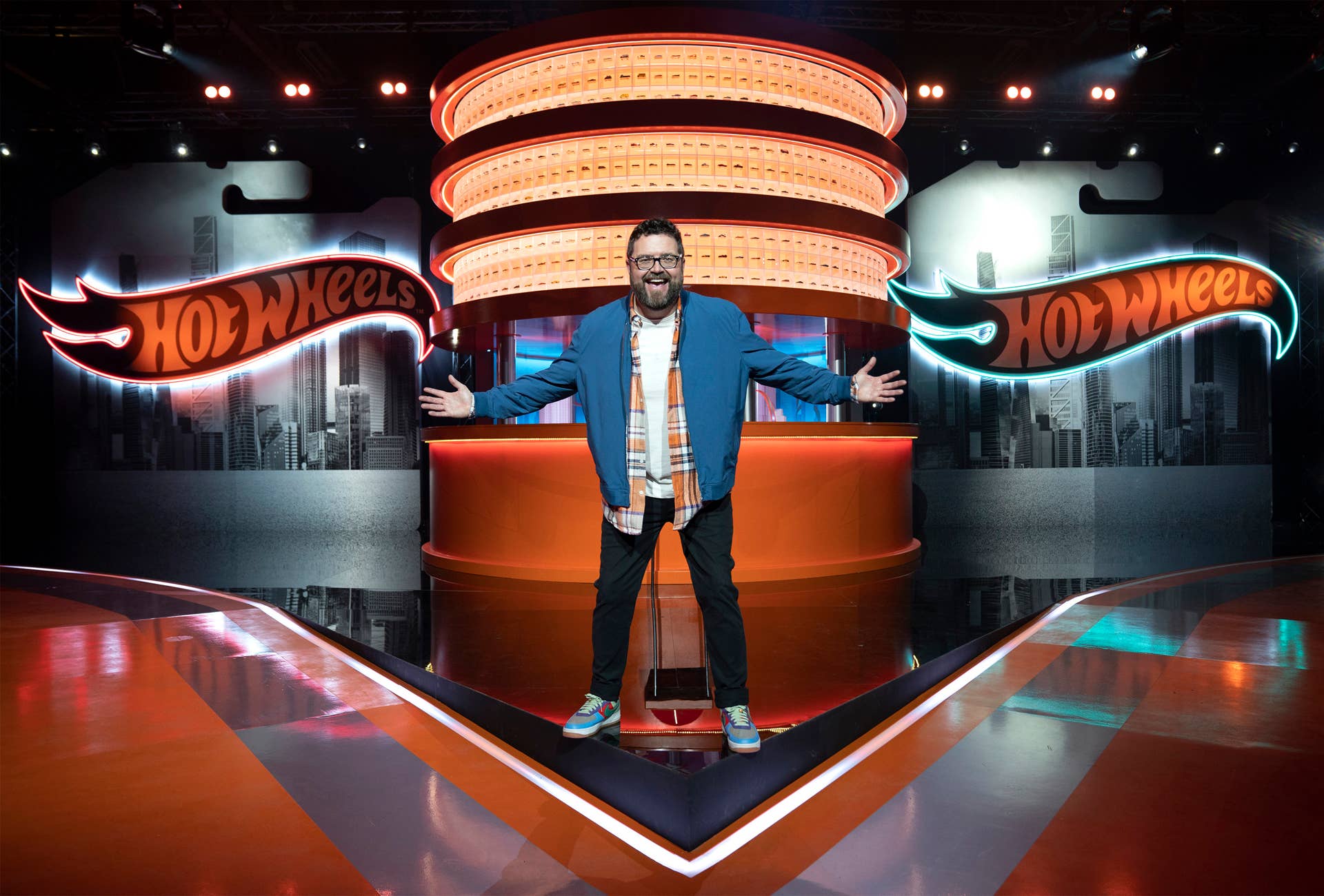 HOT WHEELS: ULTIMATE CHALLENGE -- Episode 101 -- Pictured: Rutledge Wood -- (Photo by: James Stack/NBC)
