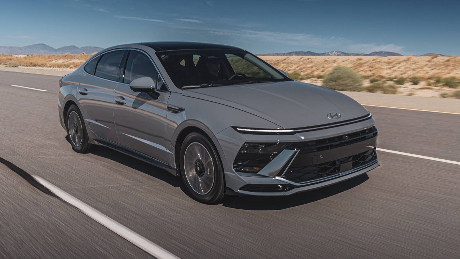2024 Hyundai Sonata Hybrid