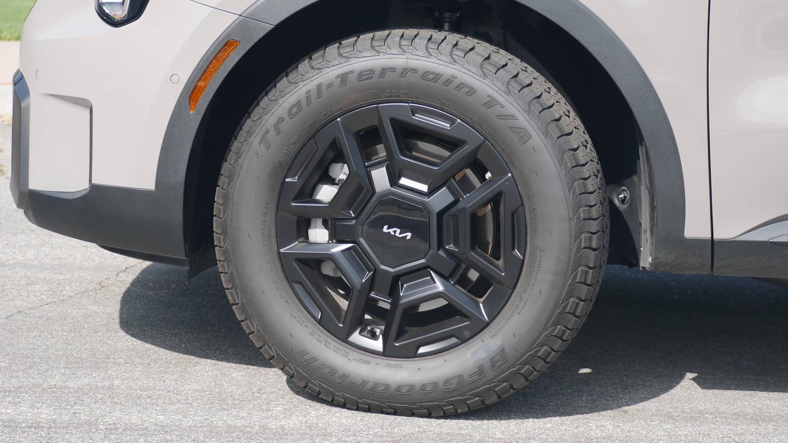 2024 Kia Sorento X-Pro