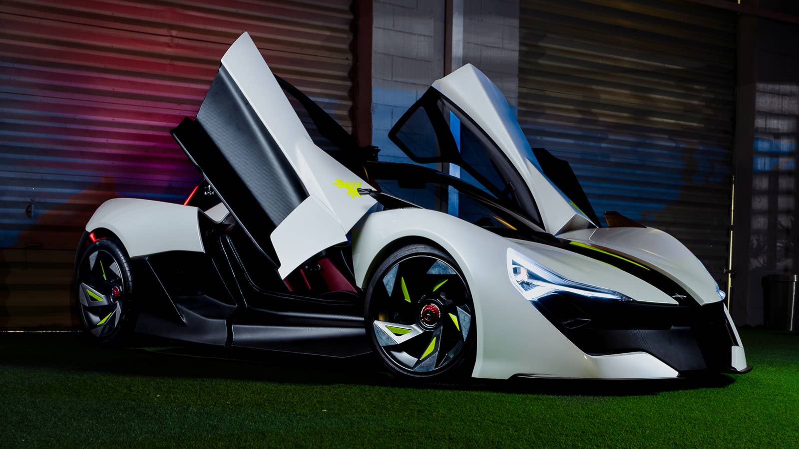 Wyclef Jean's Attucks Apex AP0