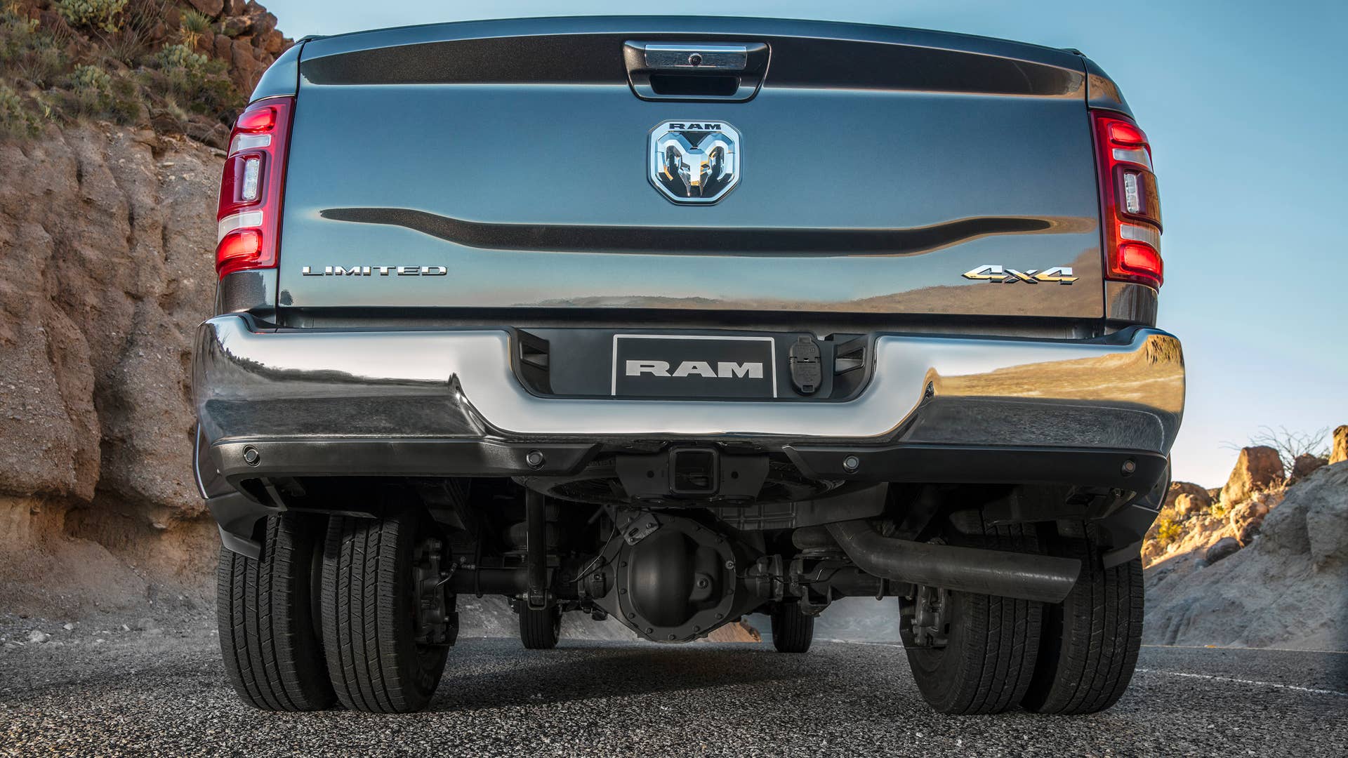 2022 Ram 3500 Heavy Duty Limited Crew Cab Dually