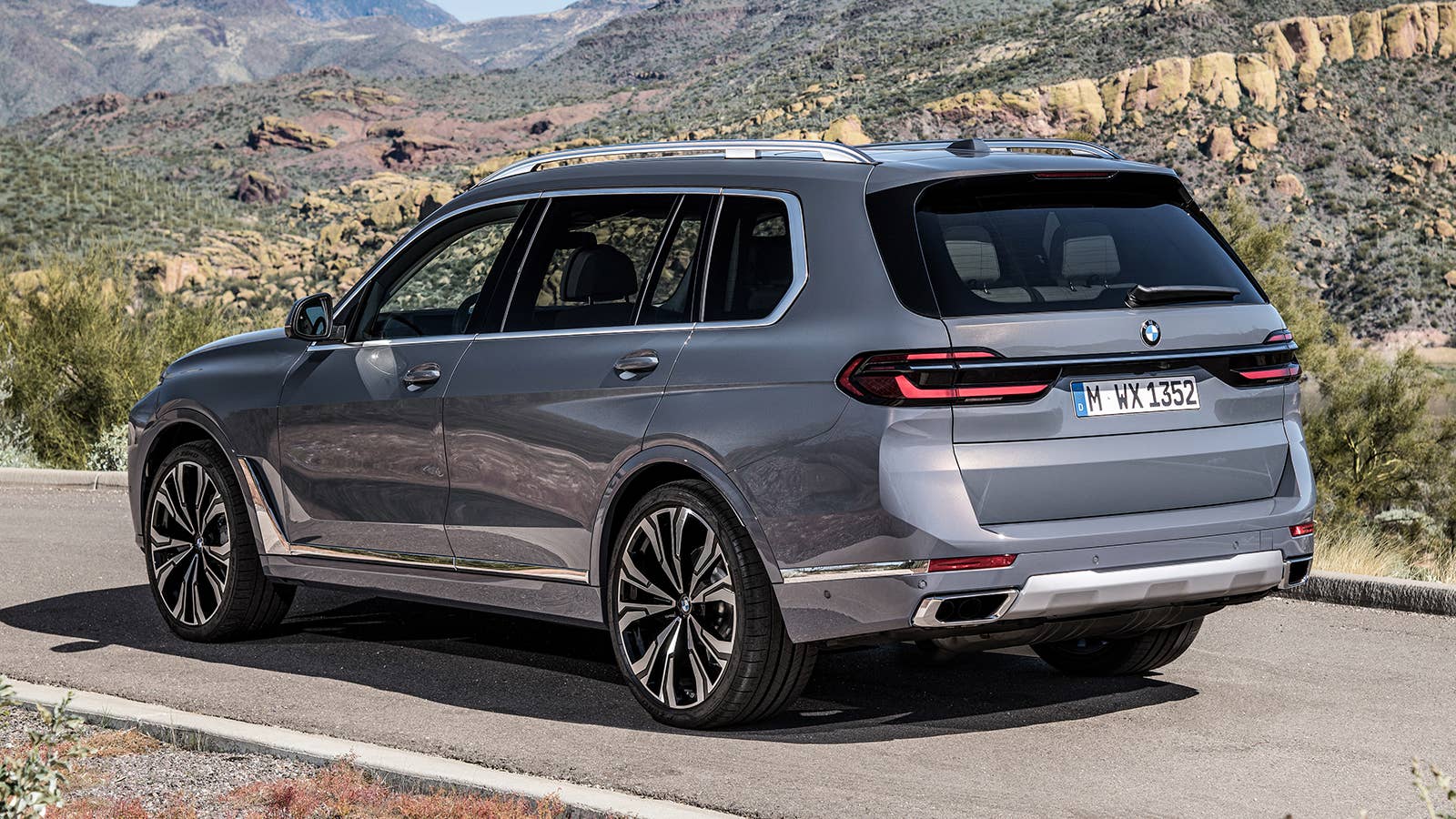 2023 BMW X7 xDrive40i