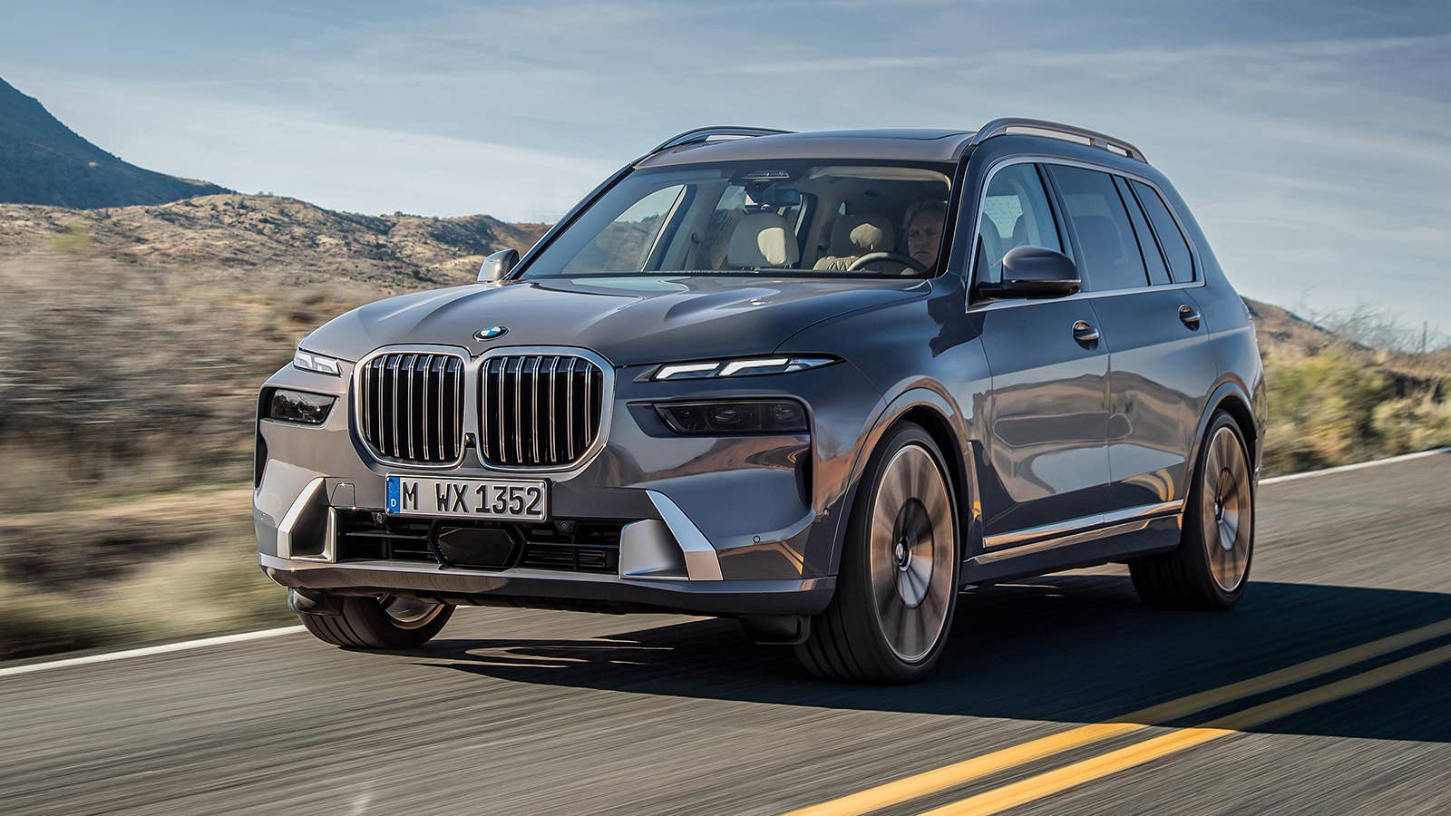 2023 BMW X7 xDrive40i
