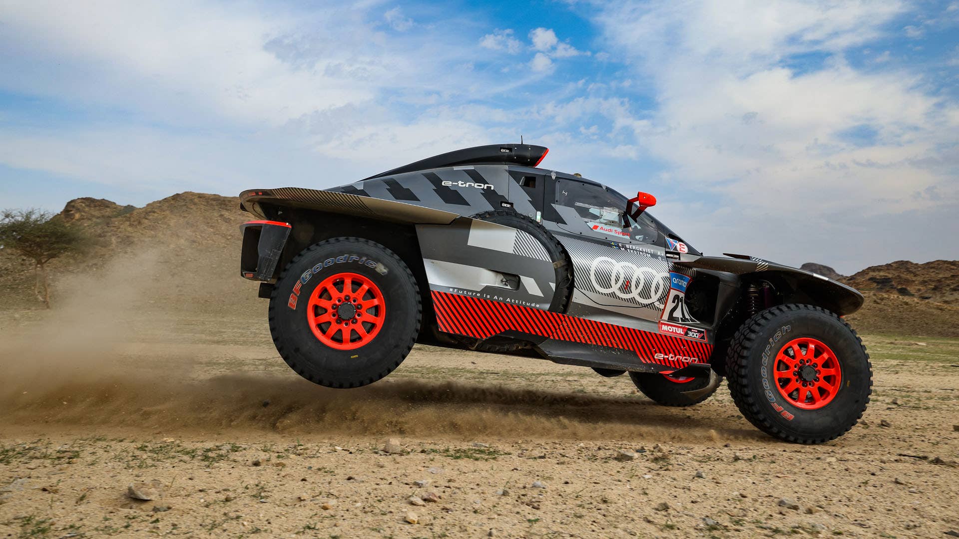 211 EKSTROM Mattias (swe), BERGVIST Emil (swe), Team Audi Sport, Audi RS Q e-tron E2, Auto, action during the Stage 1 of the Dakar 2023 around Sea Camp, on January 1st, 2023 near Yanbu, Saudi Arabia - Photo Florent Gooden / DPPI