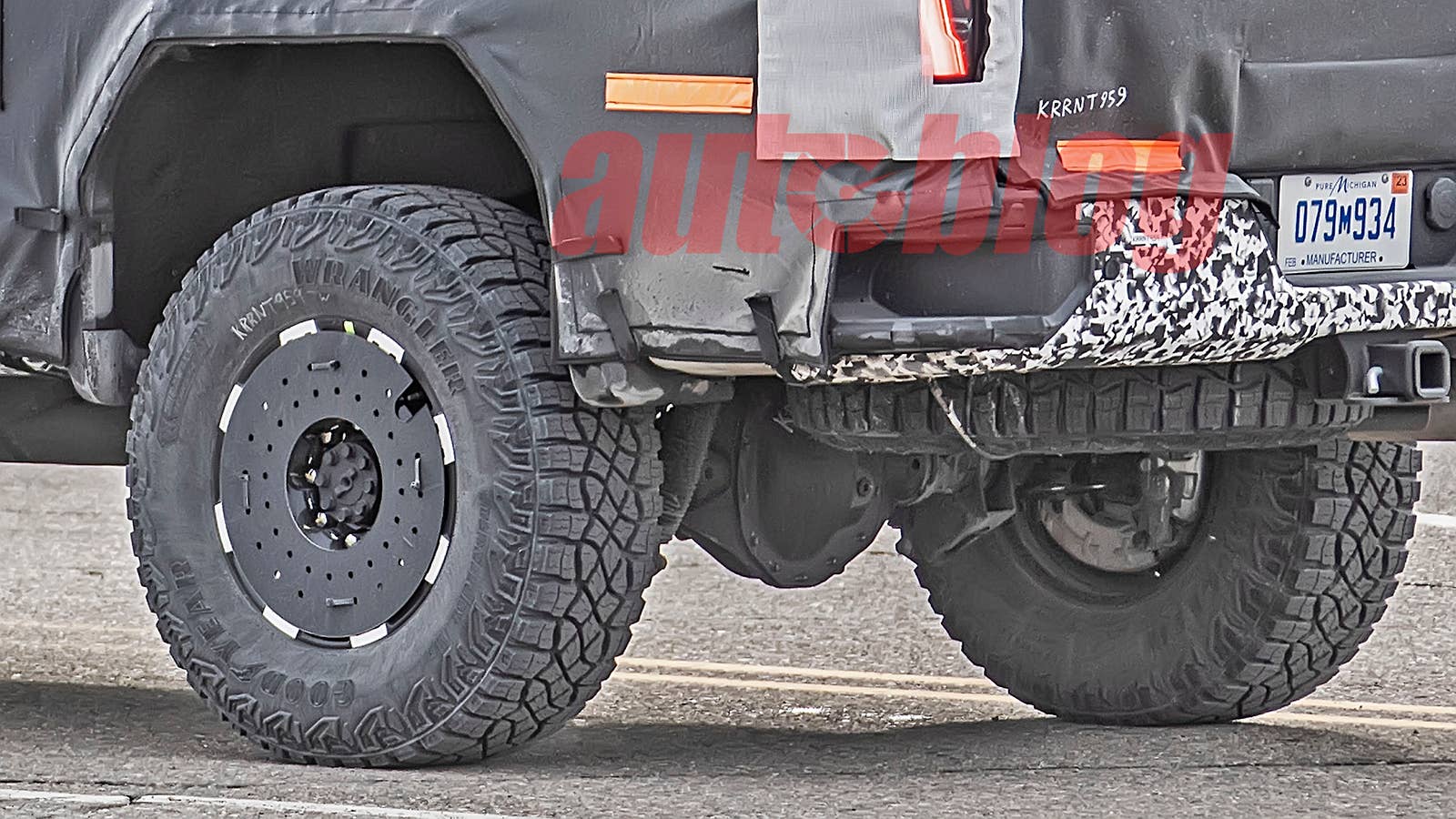 GMC Sierra HD AT4X prototype