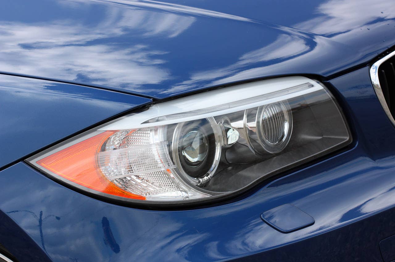 2013 BMW 135is headlight