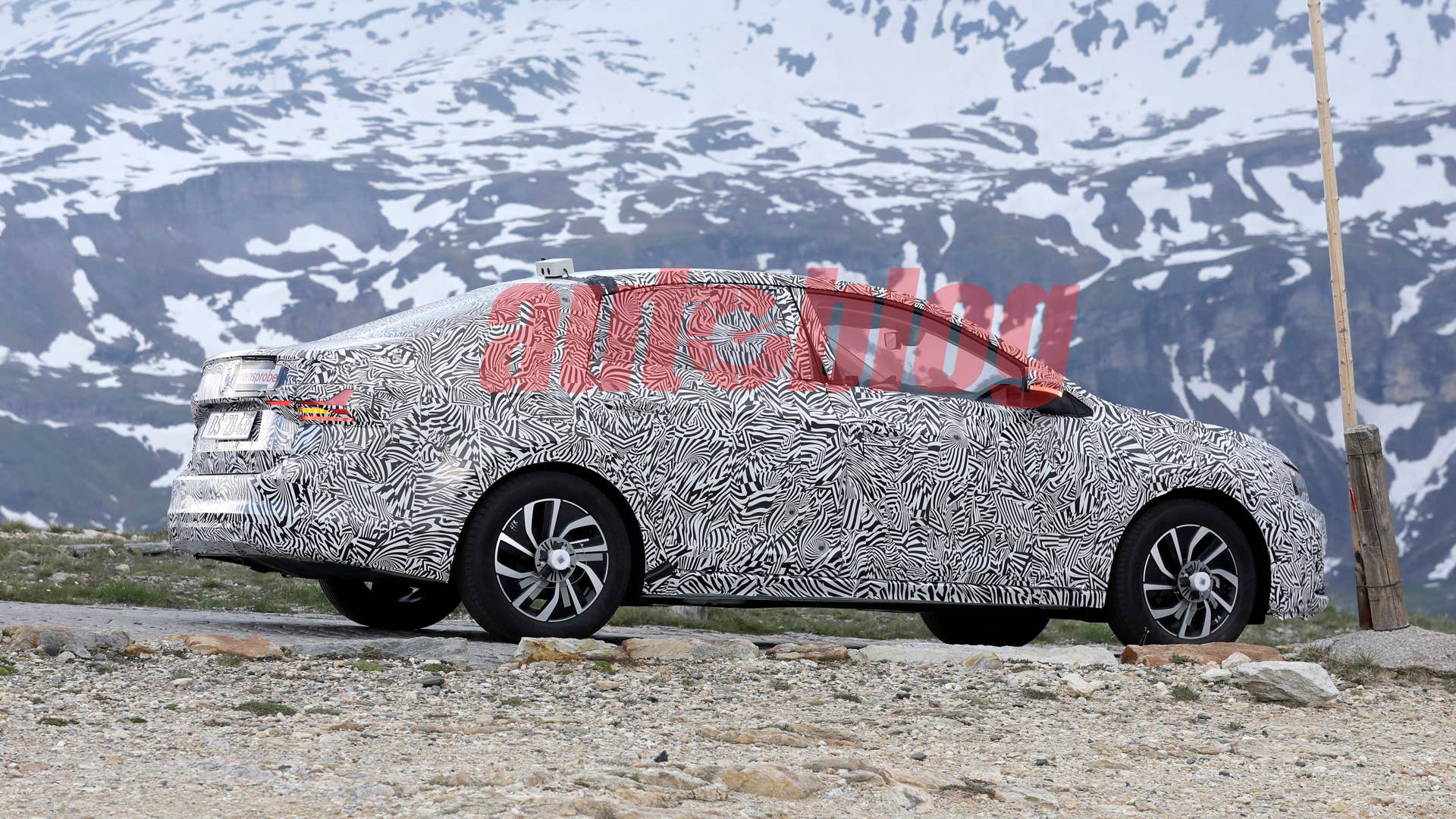 Spy shot of secretly tested future car