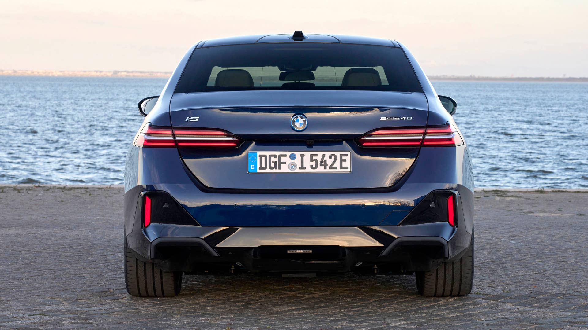 BMW's October EV Deal Is Hard To Ignore - Autoblog