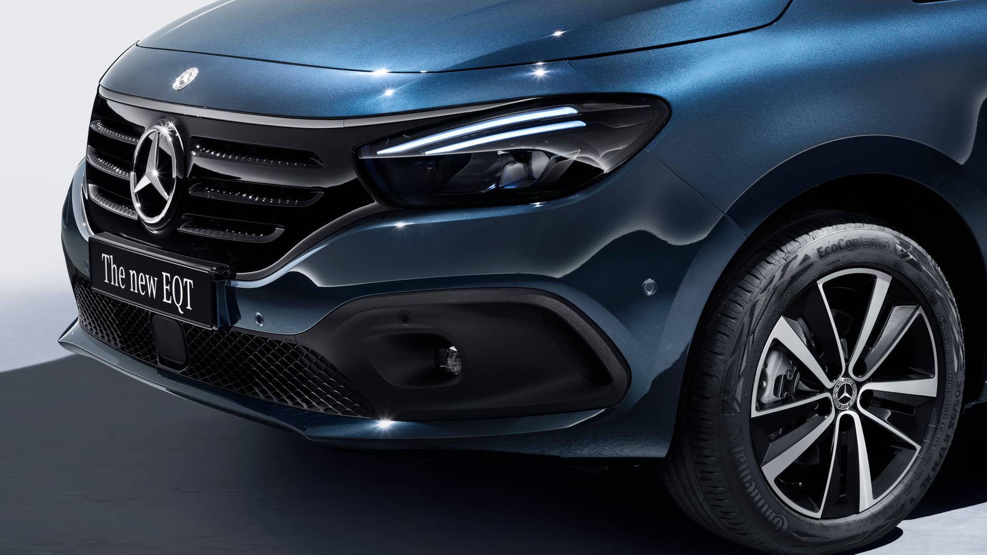 Der neue Mercedes-Benz EQT (Stromverbrauch kombiniert (WLTP): 18,99 kWh/100 km; CO2-Emissionen kombiniert: 0 g/km) // The new Mercedes-Benz EQT (combined power consumption (WLTP): 18,99 kWh/100 km; combined CO2 emissions: 0 g/km)