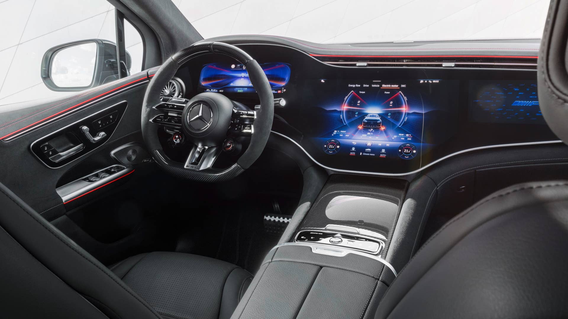 Der neue Mercedes-AMG EQE 53 4MATIC+ SUV (Vorläufige Angaben WLTP | Stromverbrauch kombiniert: 27,8–22,6 kWh/100 km; CO2-Emissionen kombiniert: 0 g/km; Elektrische Reichweite: 375–470 km); Exterieur : MANUFAKTUR alpingrau uni ; Interieur: Leder Nappa AMG - schwarz / spacegrau // The new Mercedes-AMG EQE 53 4MATIC+ SUV (Provisional data WLTP | combined electrical consumption: 27.8–22.6 kWh/100 km; combined CO2 emissions: 0 g/km; Electrical range: 375–470 km); exterior: MANUFAKTUR alpine grey solid; interior: AMG nappa leather - black / space grey