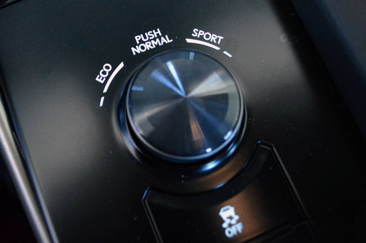 2014 Lexus IS350 F-Sport drive mode controls