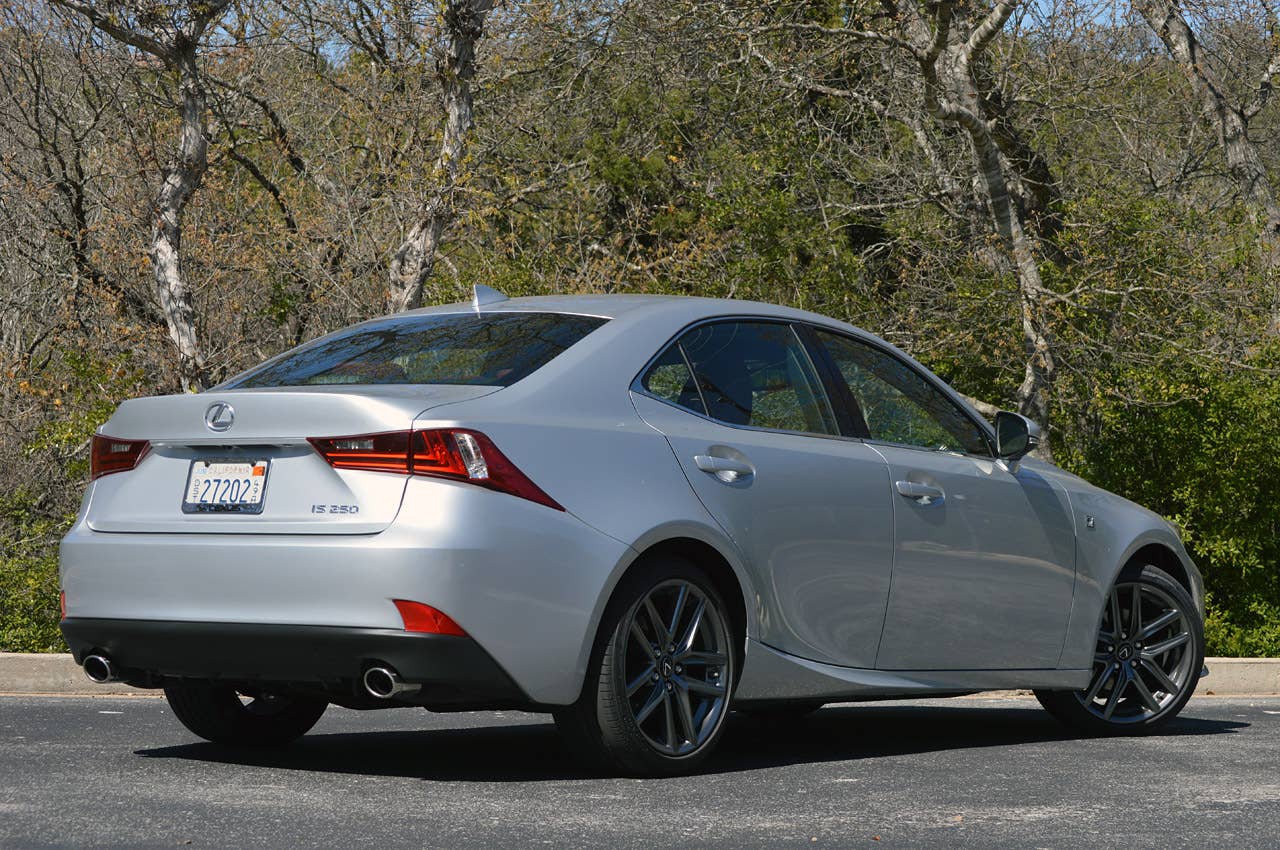 2014 Lexus IS350 F-Sport rear 3/4 view