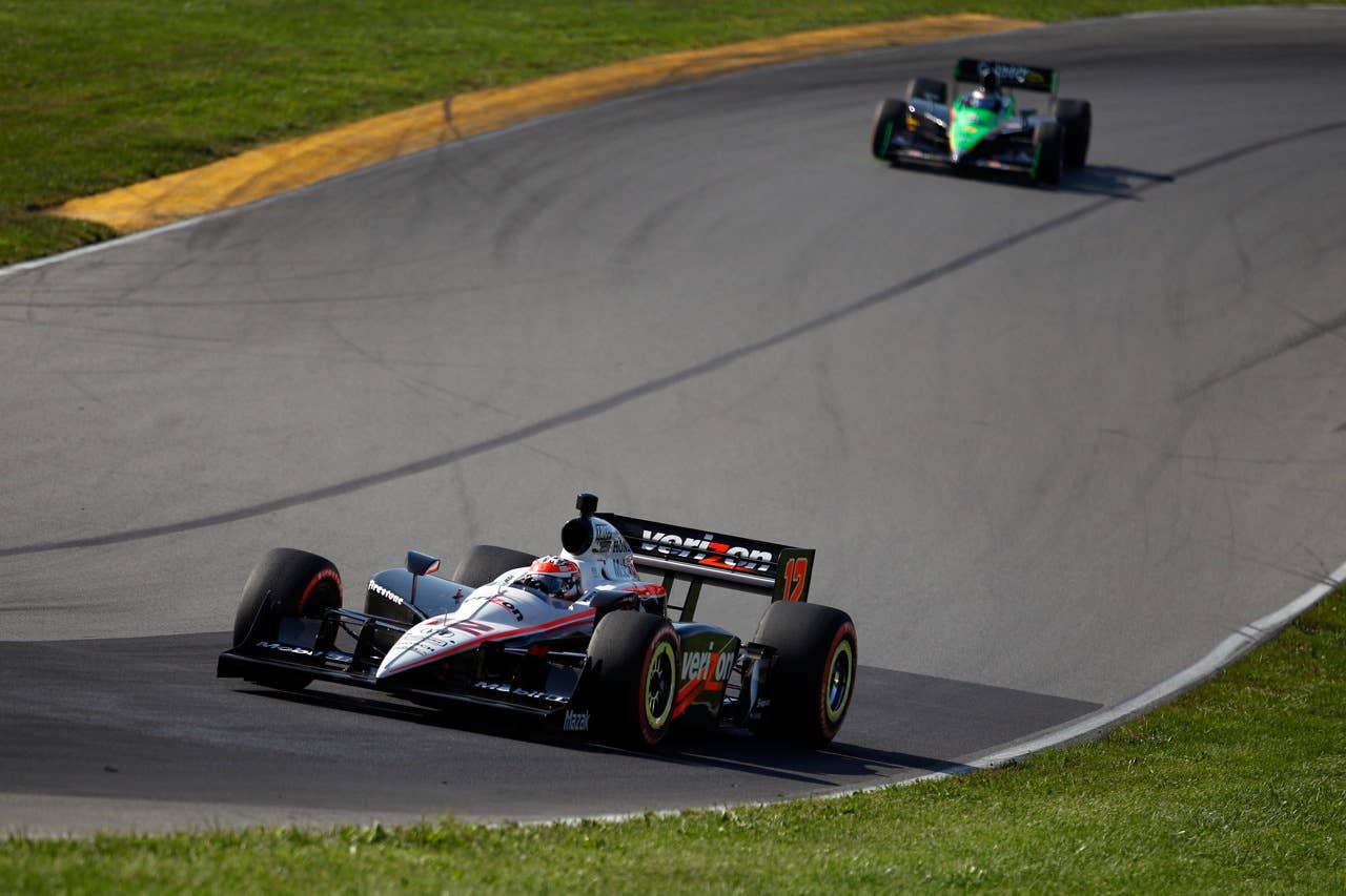 LEXINGTON, OH - AUGUST 08:  Will Power of Australia, driver of the #12 Verizon Team Penske Dallara Honda drives during the IZOD IndyCar Series Honda Indy 200 on August 8, 2010 in Lexington, Ohio.  (Photo by Chris Graythen/Getty Images)