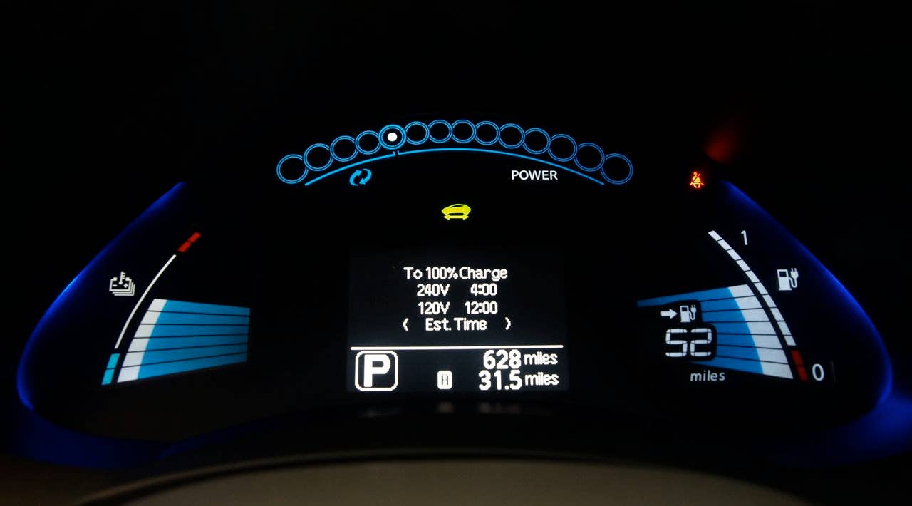 Nissan Leaf info screen
