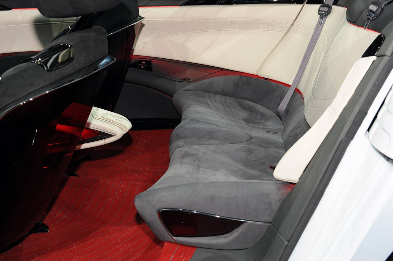 Nissan Ellure Concept