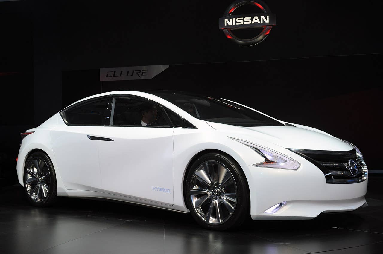 Nissan Ellure Concept