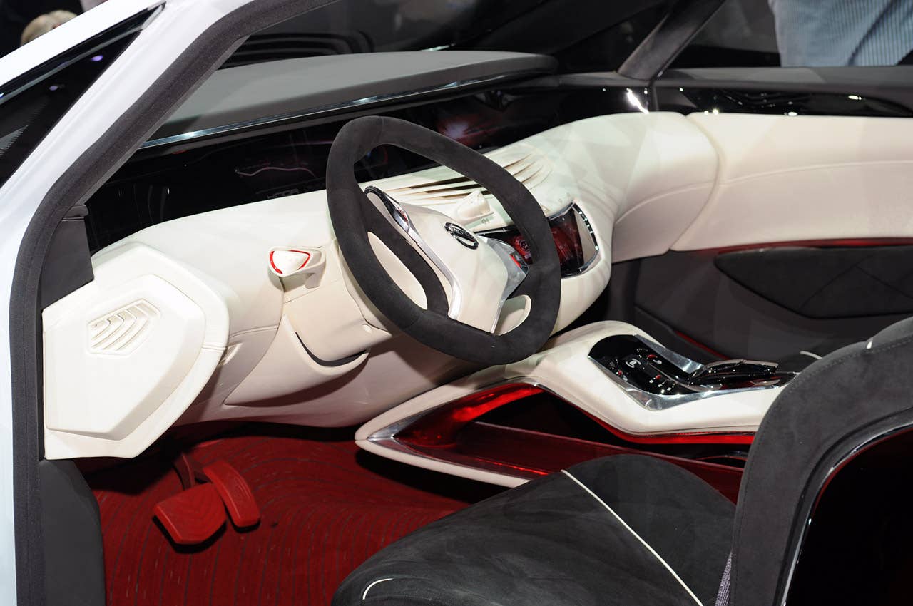 Nissan Ellure Concept
