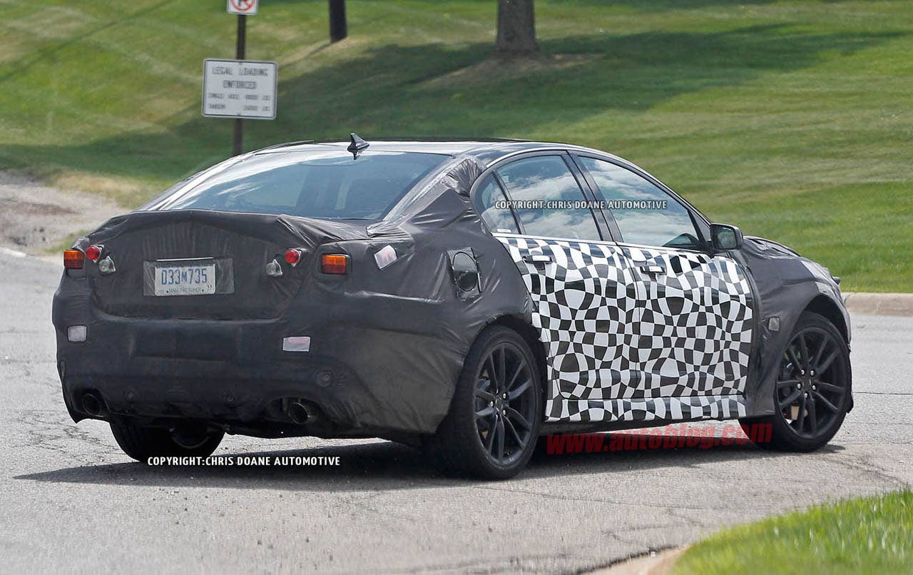 Chevrolet SS Spy Shots rear 3/4