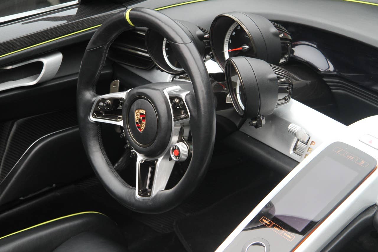Porsche 918 Spyder concept in Monterey