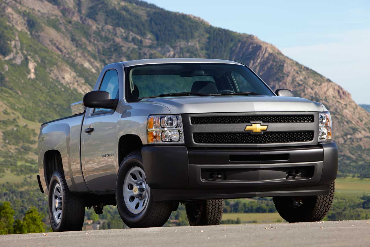 2012 Chevrolet Silverado front 3/4
