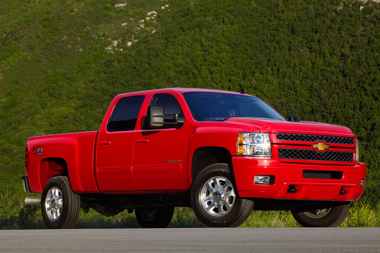 2012 Chevrolet Silverado front 3/4