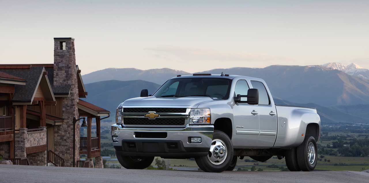 2012 Chevrolet Silverado front 3/4