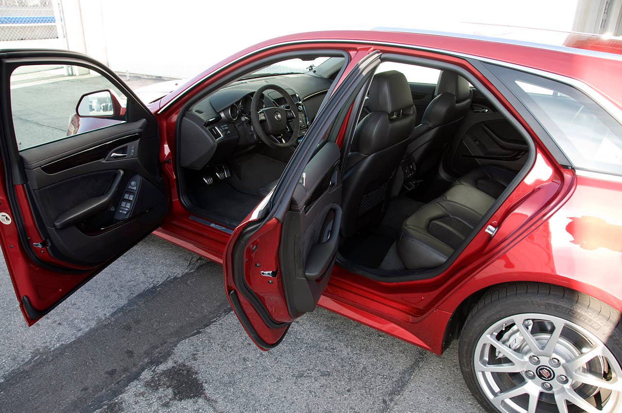 2011 Cadillac CTS-V Wagon interior