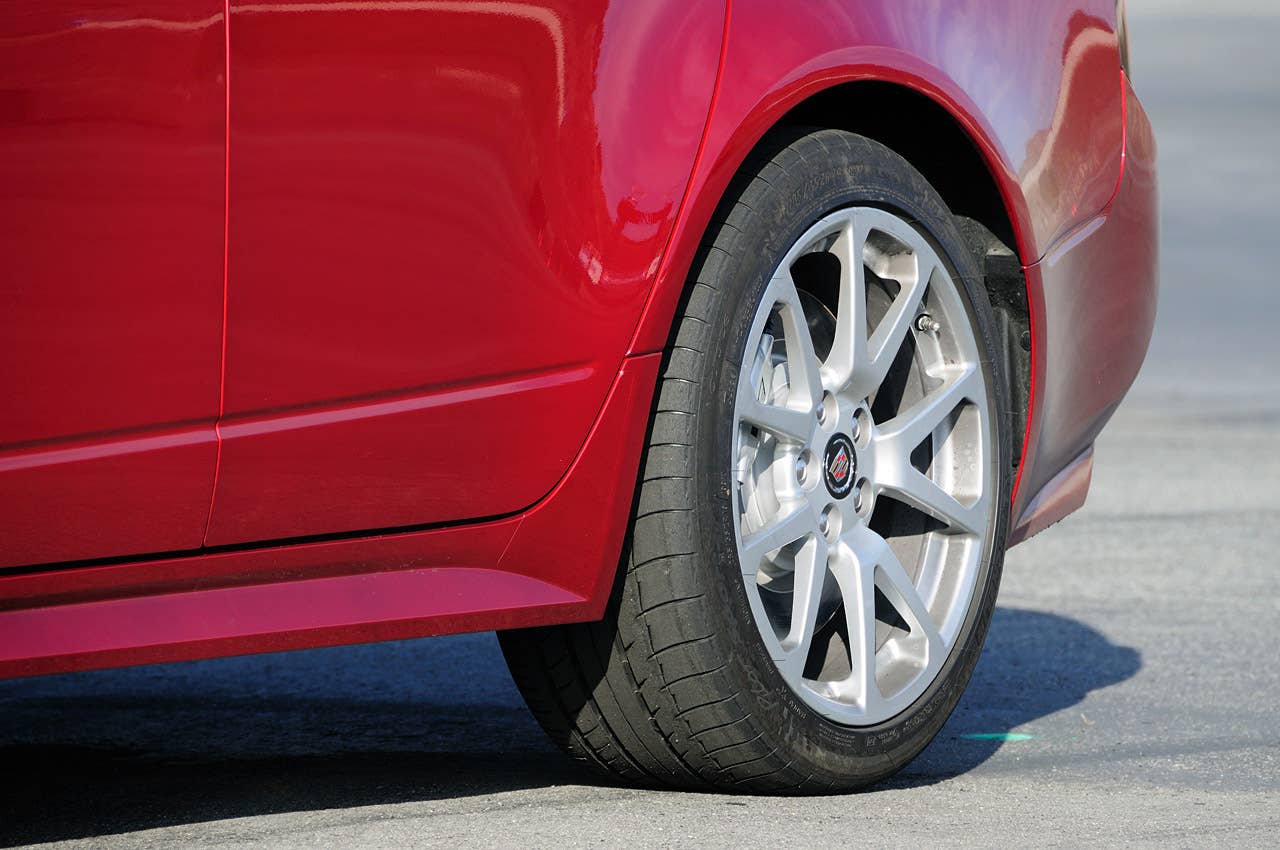 2011 Cadillac CTS-V Wagon wheel