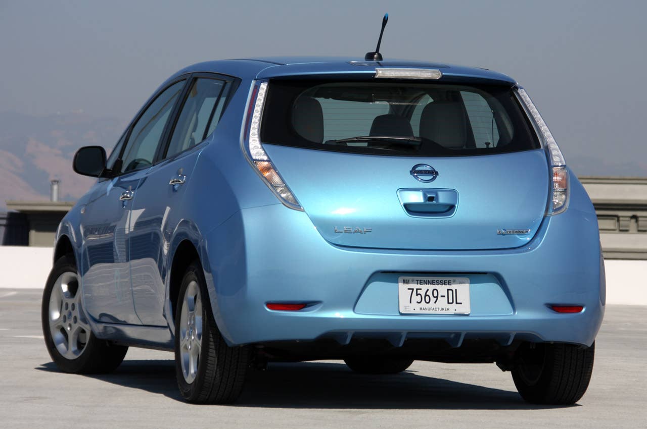 2011 Nissan Leaf rear 3/4