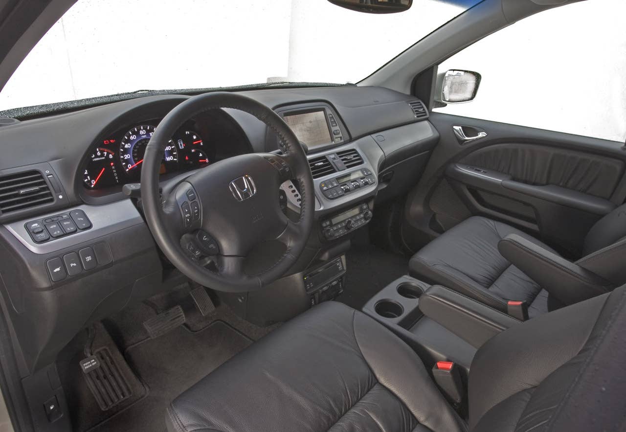 2008 Honda Odyssey Touring interior.