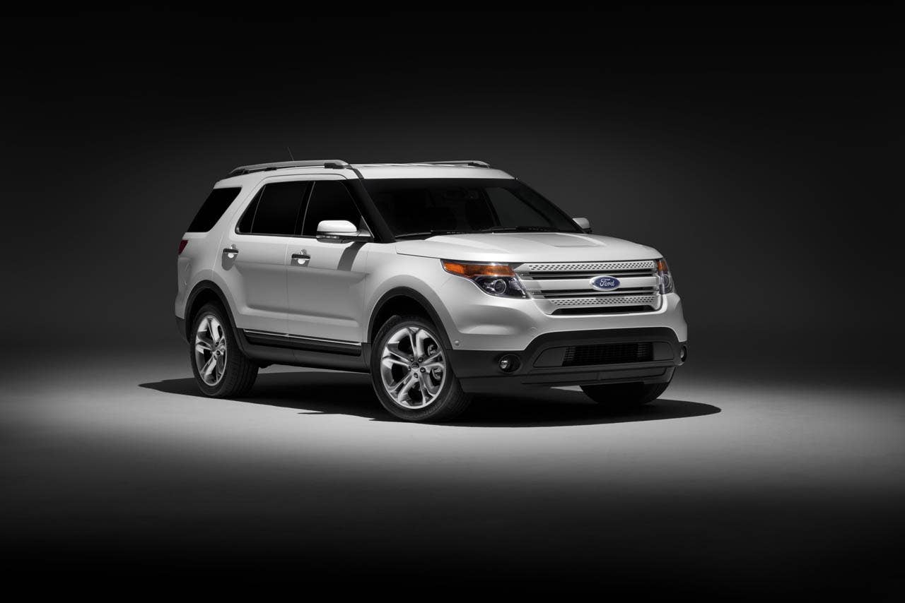 2011 Ford Explorer: Taut, athletic lines give the all-new Explorer a muscular appearance. (07/26/2010)
