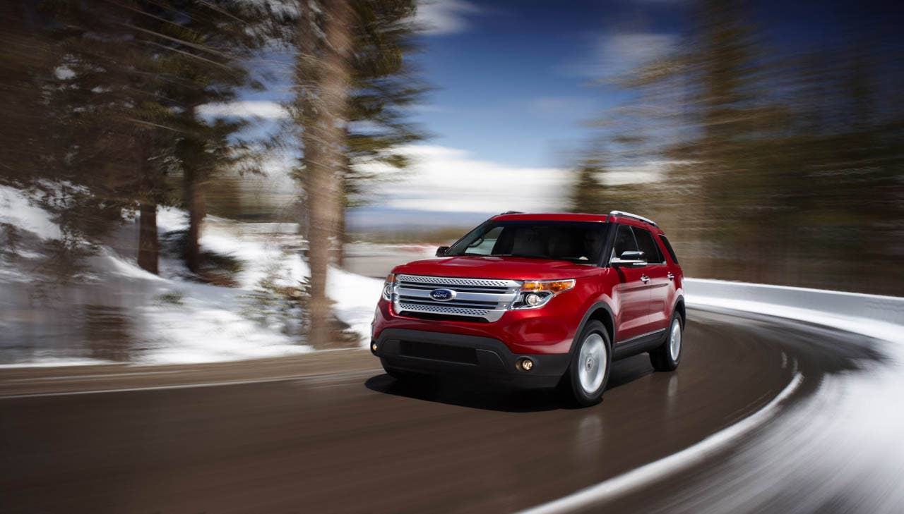 2011 Ford Explorer: Explorer offers a choice of two powerful engines, each offering best-in-class fuel economy. (07/26/2010)