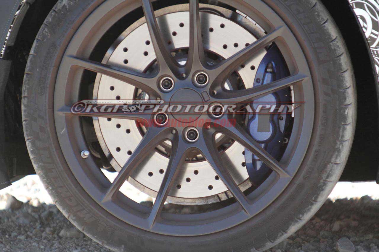 BMW M3 Spy Shots wheels and brakes