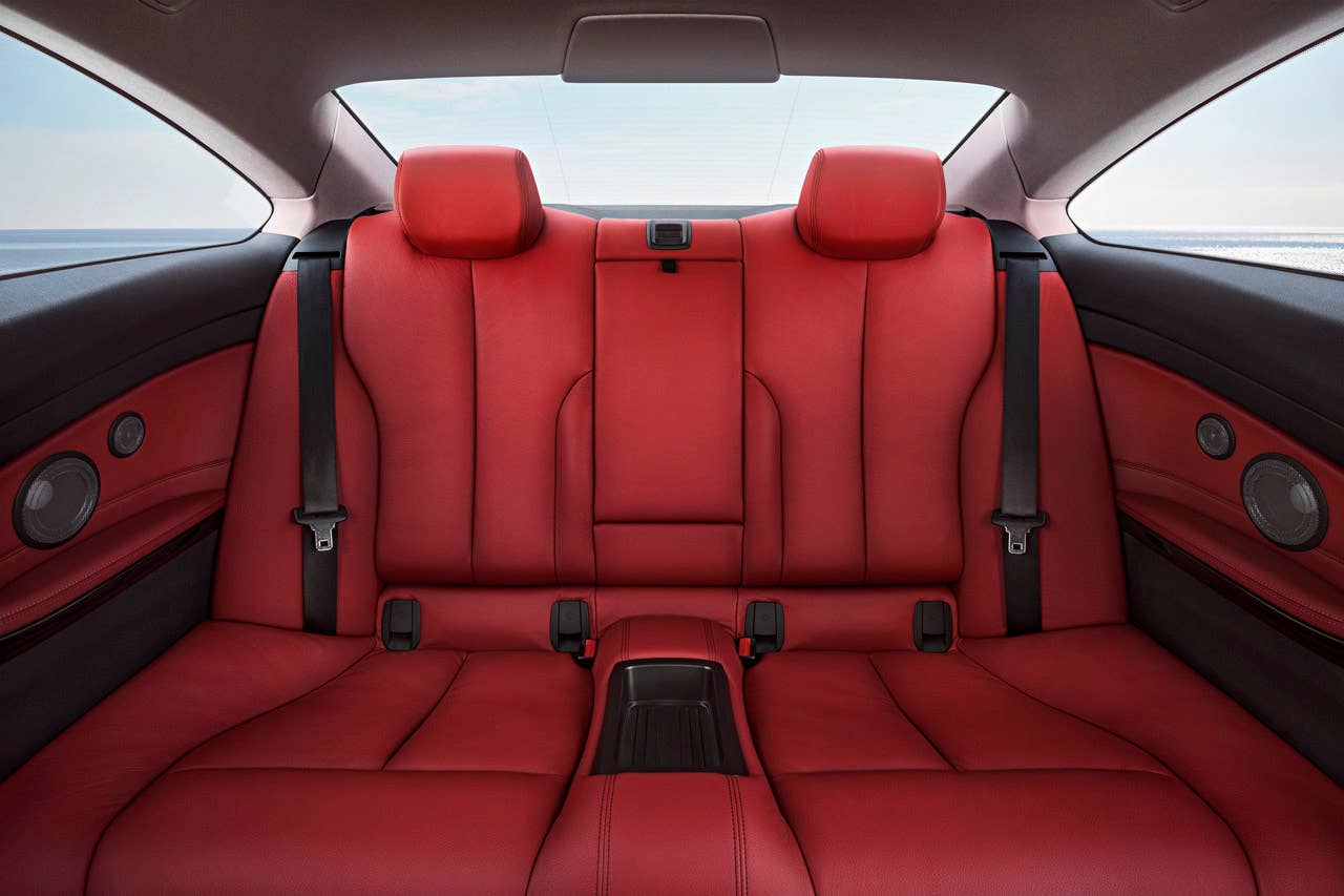 BMW 420d Coup Sport Line, Mineralgrau Metallic, 184PS, 380 Nm, Interieur: Leder Dakota Korallrot mit Akzentnaht Schwarz, Alu Lngsschliff fein, Akzentleiste Schwarz, hochglnzend